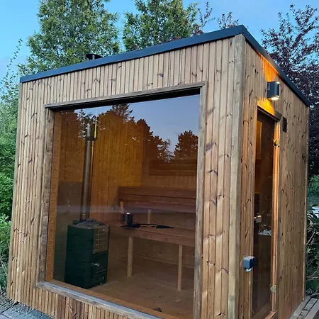 Semesterbostad 200m Fra Stranden